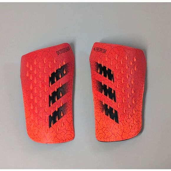 Adidas Predator Shin Guards Kids Soccer Competition Solar Red Youth - Picture 1 of 7